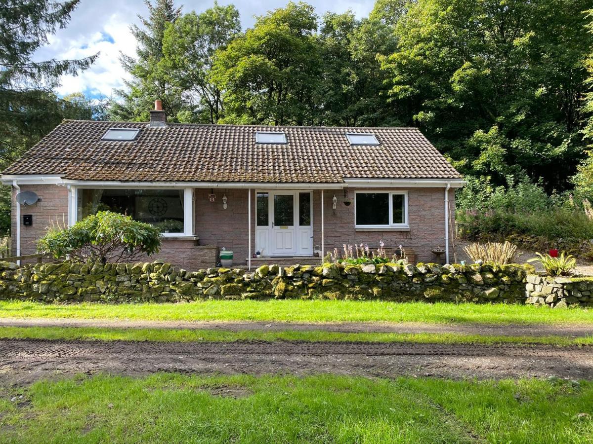Tranquil Thornhill Cottage Retreat With Hot Tub Moniaive Exteriör bild